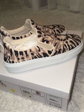 Christian Dior Beige & Black Tie Dye Print Slip-On Sneaker Fabric & Leather NEW